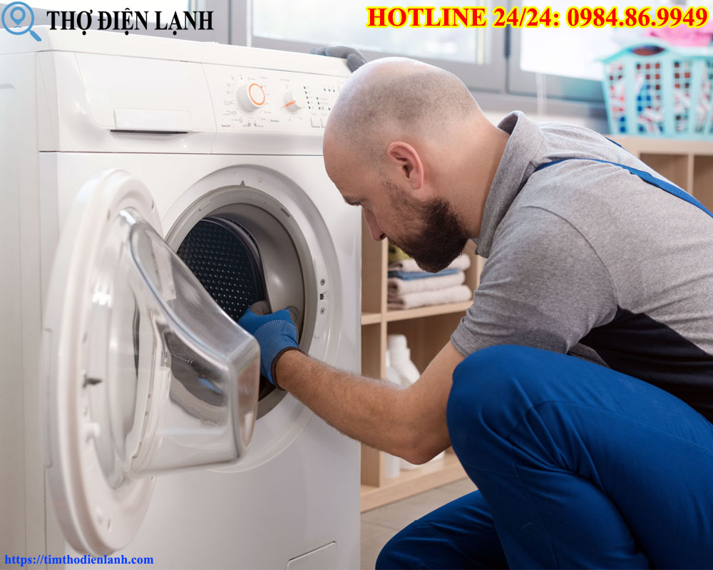 máy giặt Siemens vừa vắt vừa xả nước