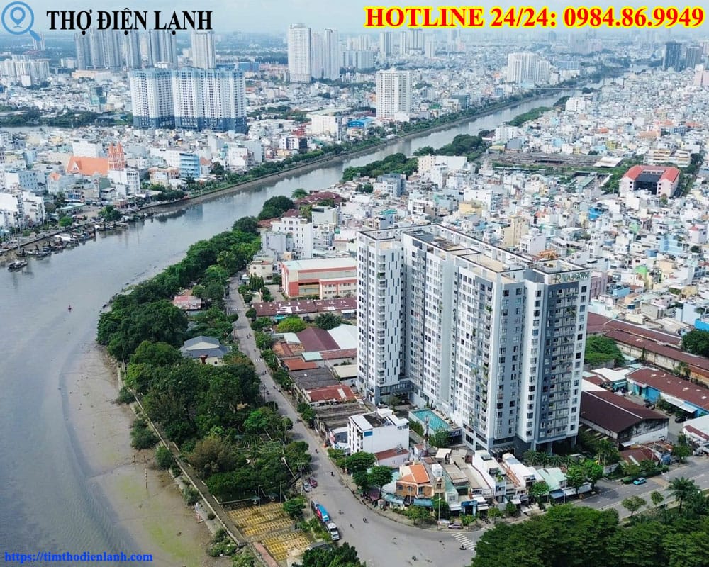 Tiềm năng và rủi ro khi đầu tư chung cư Quận 4 tại trục đường Tôn Thất Thuyết