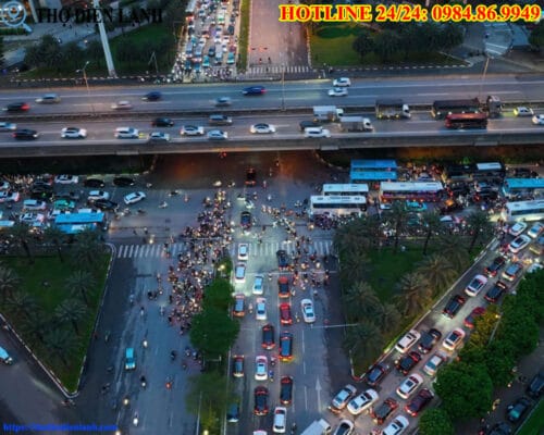 Bí kíp sống sót giờ cao điểm Mễ Trì