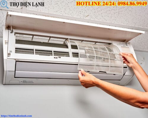 Cách Vệ Sinh Lưới Lọc Máy Lạnh Tại Nhà