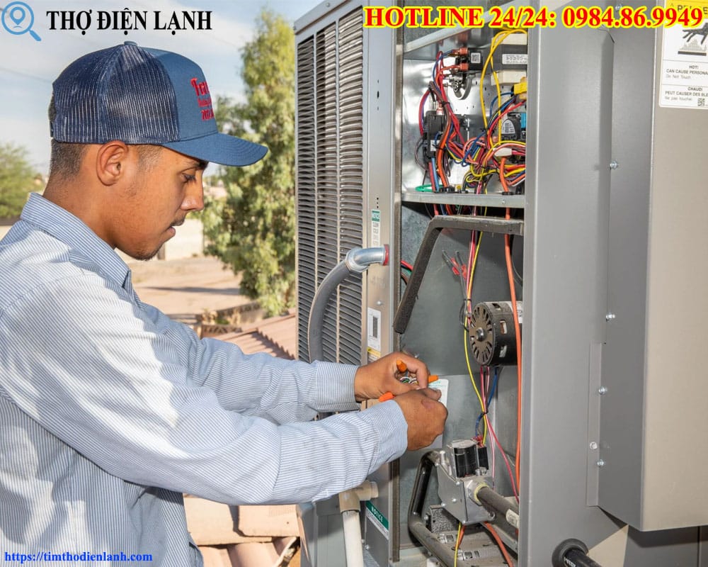 Sửa Bo Mạch Điều Hòa Hitachi Inverter