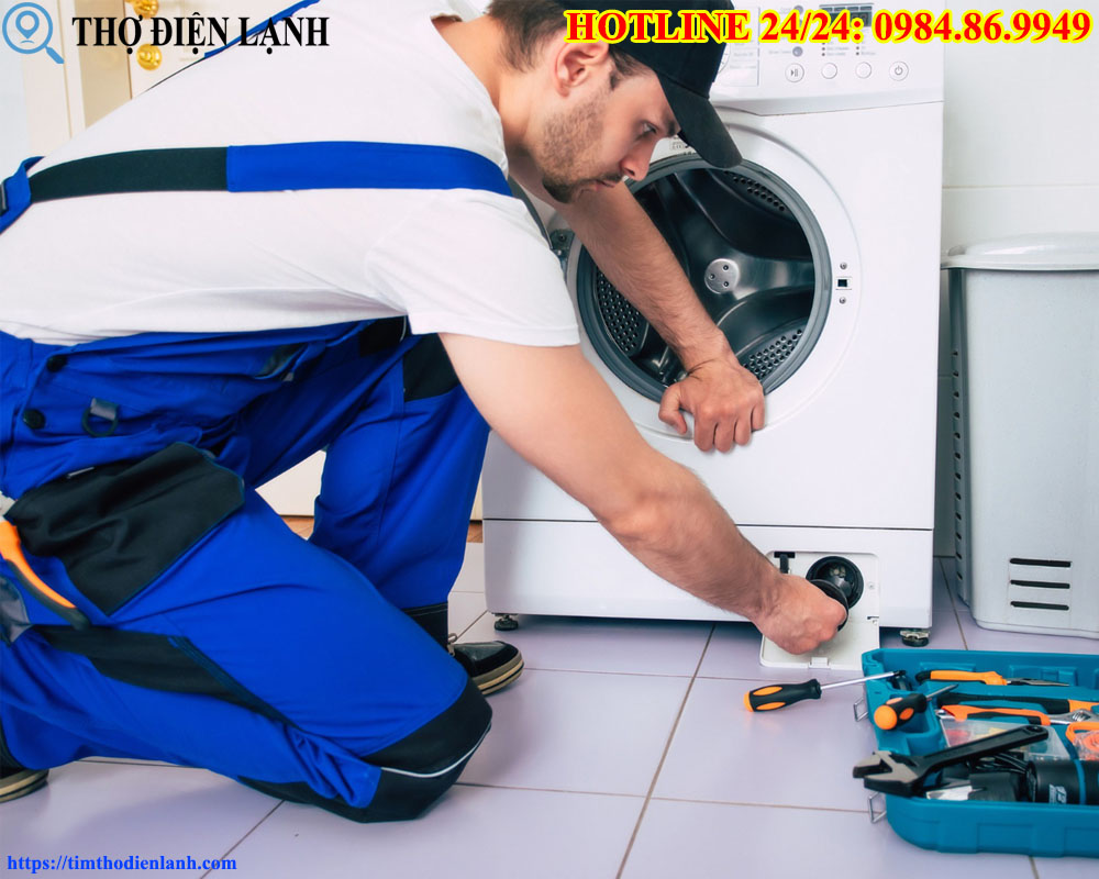 Thợ bảo dưỡng máy giặt bị tắc đường ống tại nhà uy tín giá rẻ nhất