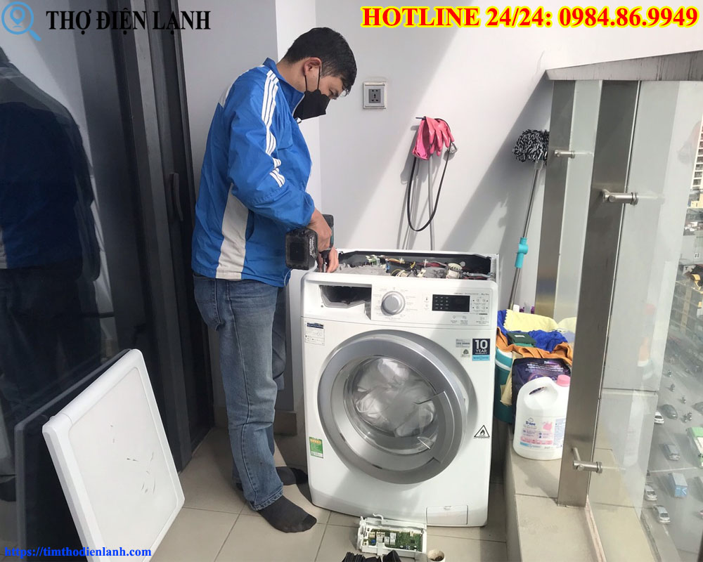 máy giặt Hitachi không xả nước