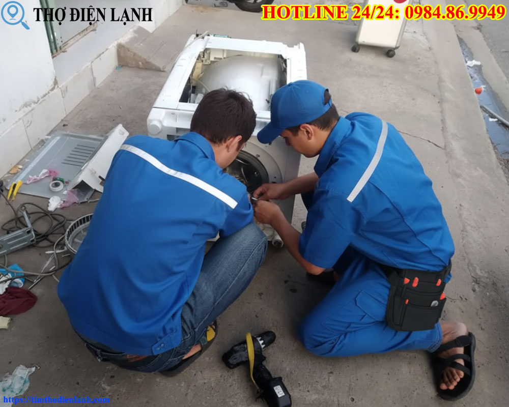 Bóc Phốt 3 Chiêu Trò Móc Túi Của Thợ Sửa Máy Giặt