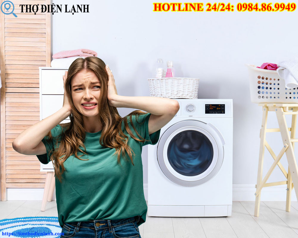 Máy Giặt Kêu To Như Máy Cày, Rung Lắc Văng Cả Máy Khi Vắt