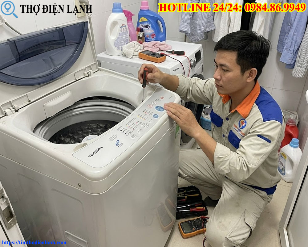 Máy Giặt Toshiba Báo Lỗi Chớp Đèn Liên Tục